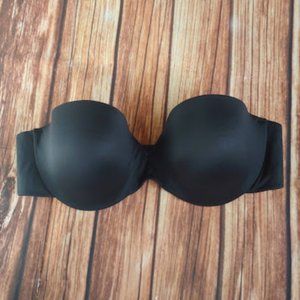 MaidenForm black strapless bra
